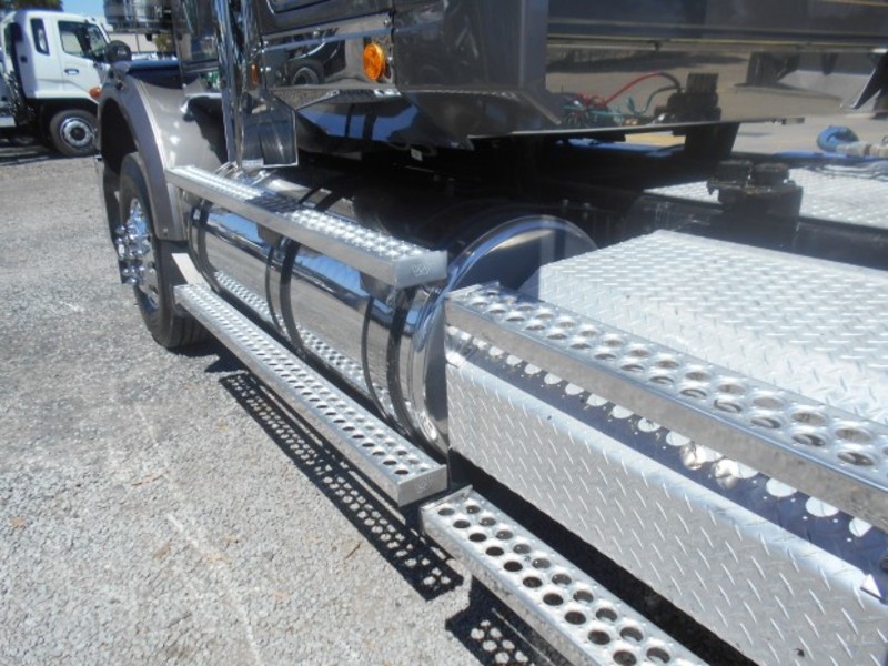 2010 WESTERN STAR 4864FX 4864FX Truck