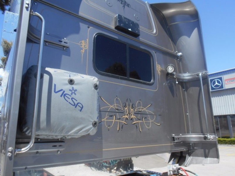 2010 WESTERN STAR 4864FX 4864FX Truck