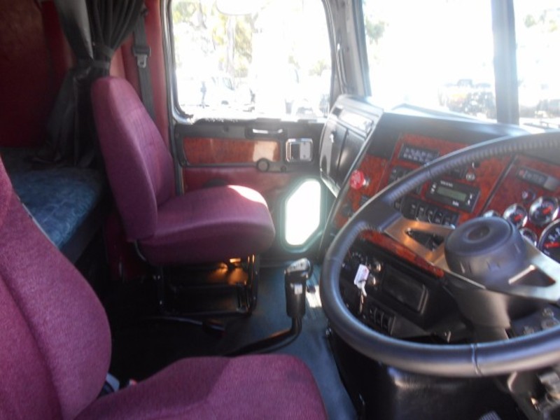 2010 WESTERN STAR 4864FX 4864FX Truck