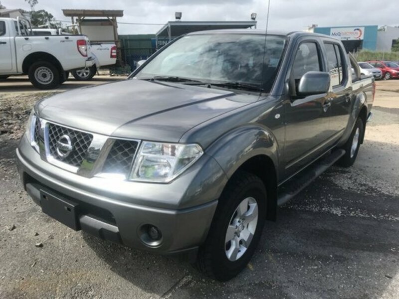 2011 NISSAN NAVARA ST (4x4) D40