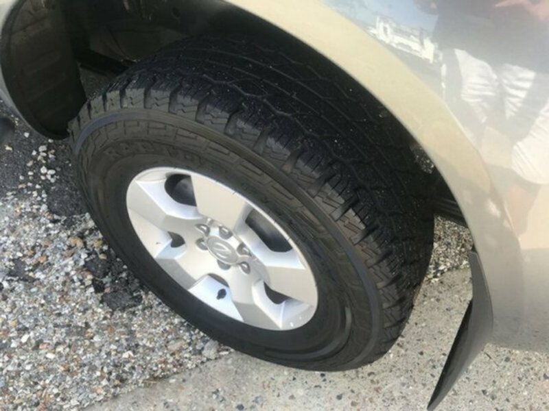 2011 NISSAN NAVARA ST (4x4) D40