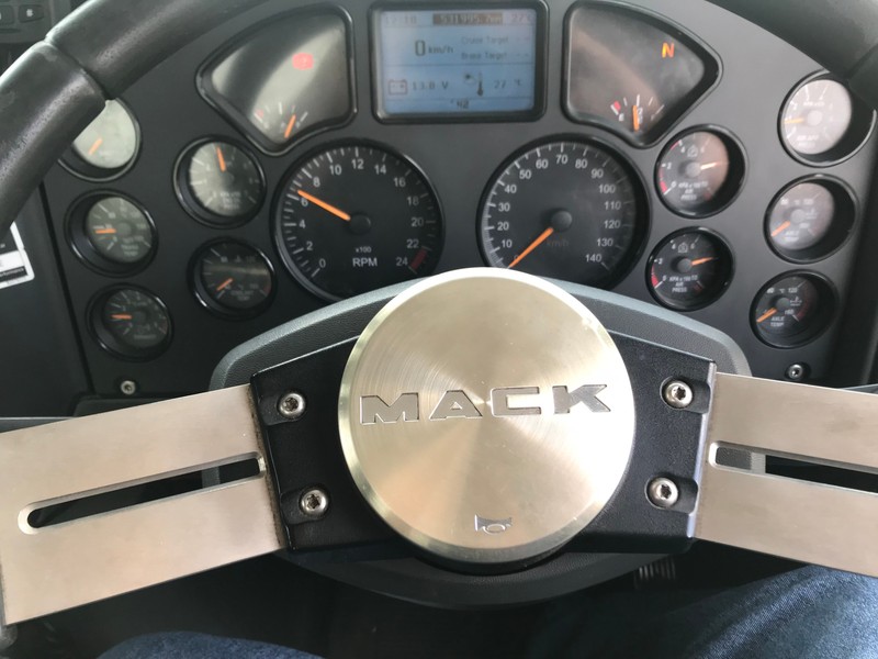 2014 MACK GRANITE Granite GRANITE Truck