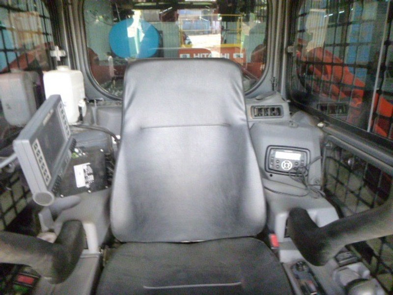2017 KUBOTA SVL75 Tracked Skid Steer Loader