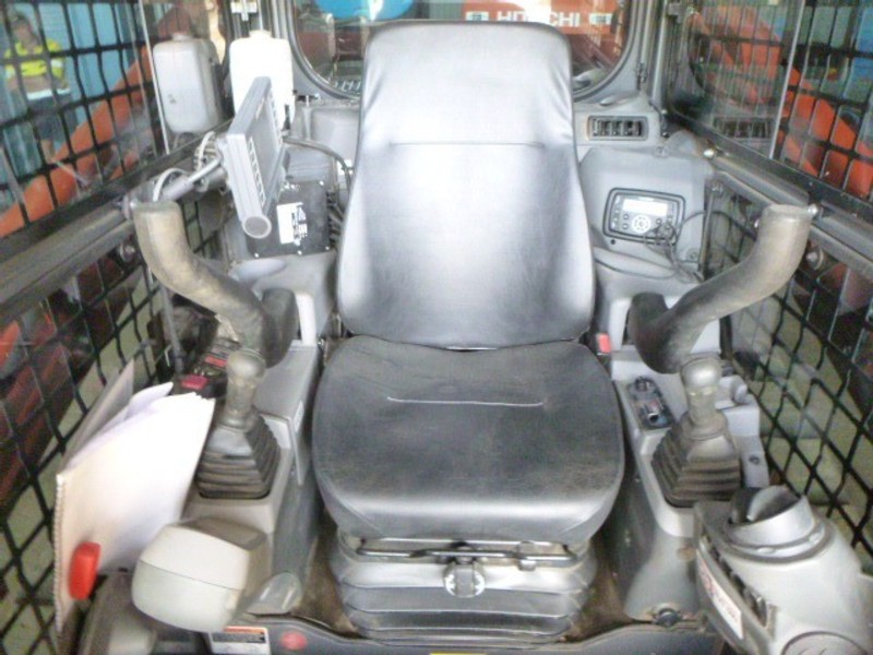 2017 KUBOTA SVL75 Tracked Skid Steer Loader