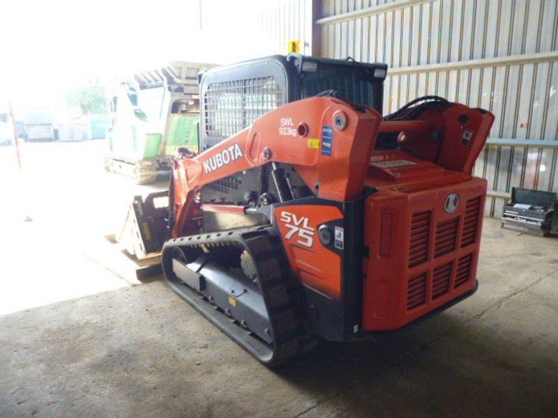 2017 KUBOTA SVL75 Tracked Skid Steer Loader