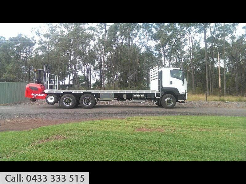 2018 ISUZU FXY 240-350 Isuzu FXY 350hp with forklift FXY 240-350 Truck