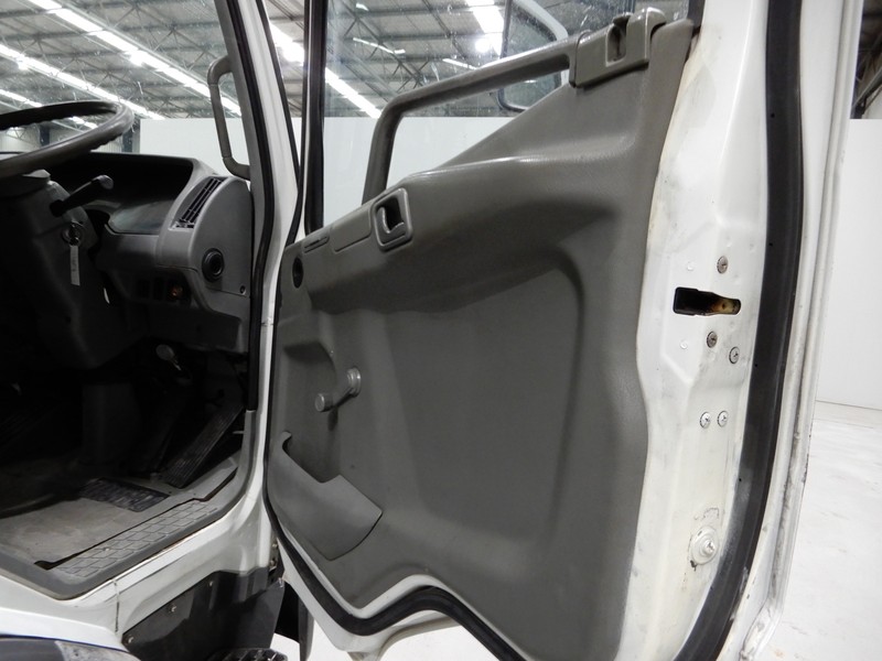 1996 MITSUBISHI FK617 FK617 Truck