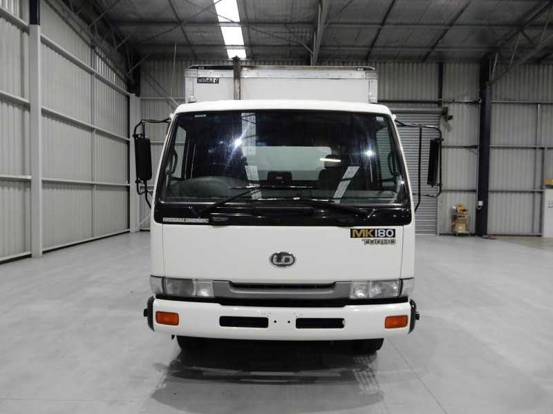 1998 UD MK180 MK180 Truck