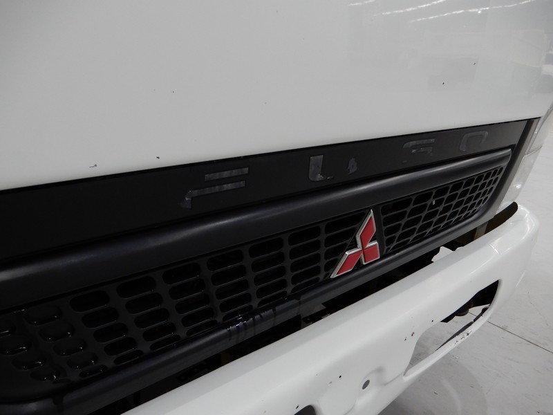 2005 FUSO Canter Canter Truck