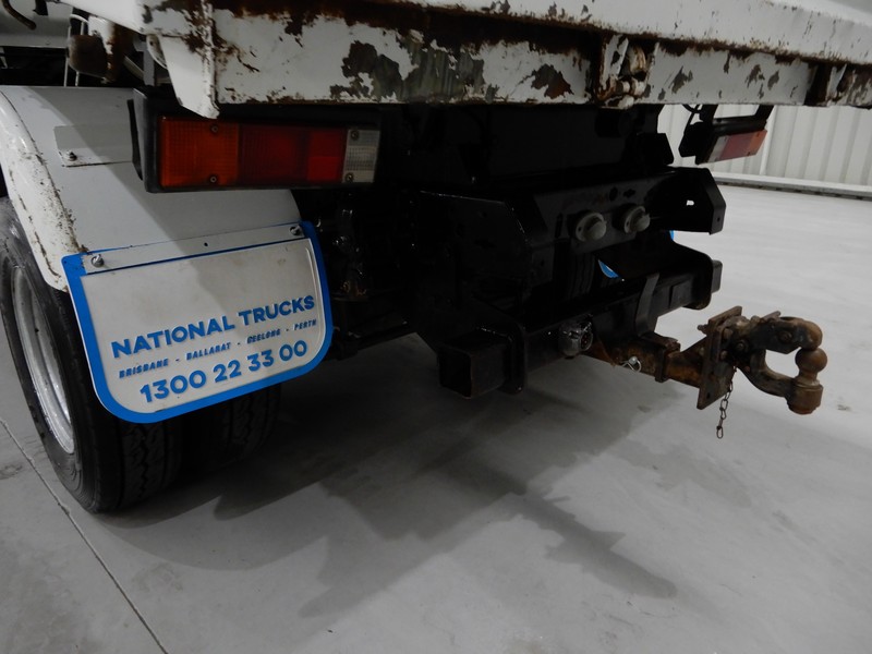 2005 FUSO Canter Canter Truck