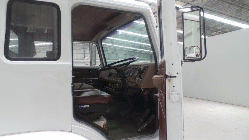 1990 INTERNATIONAL Acco 2250E Acco 2250E Truck