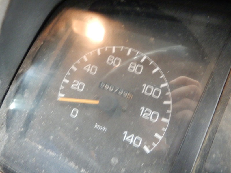 2000 MITSUBISHI FK 6.0 Fighter FK 6.0 Fighter Truck