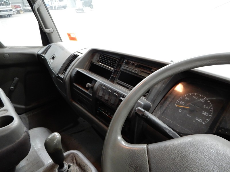 2000 MITSUBISHI FK 6.0 Fighter FK 6.0 Fighter Truck