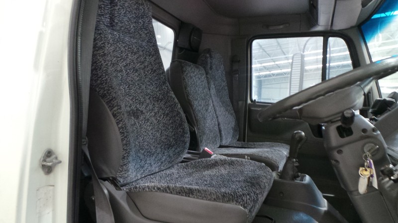 2000 HINO FC Ranger 5 FC Ranger 5 Truck