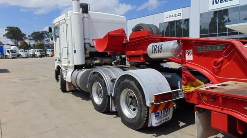 2005 KENWORTH K104 K104 Truck
