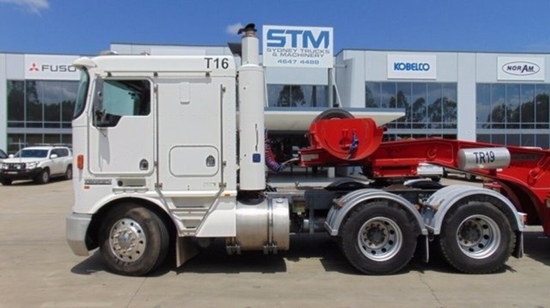 2005 KENWORTH K104 K104 Truck