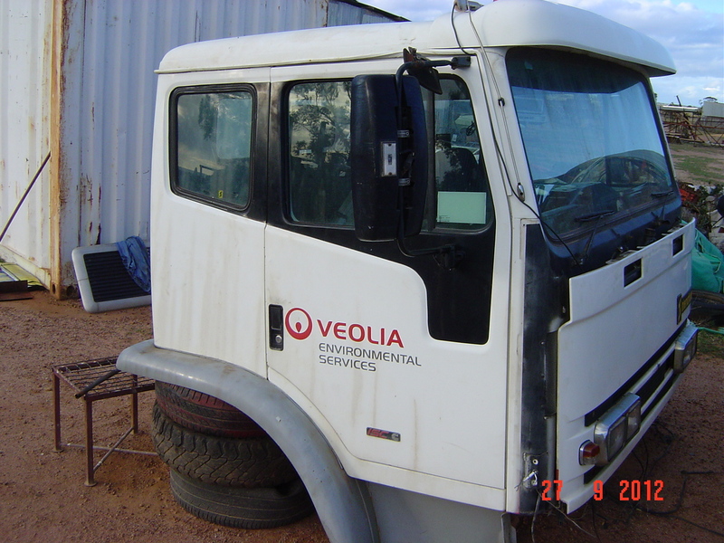 2000 INTERNATIONAL ACCO