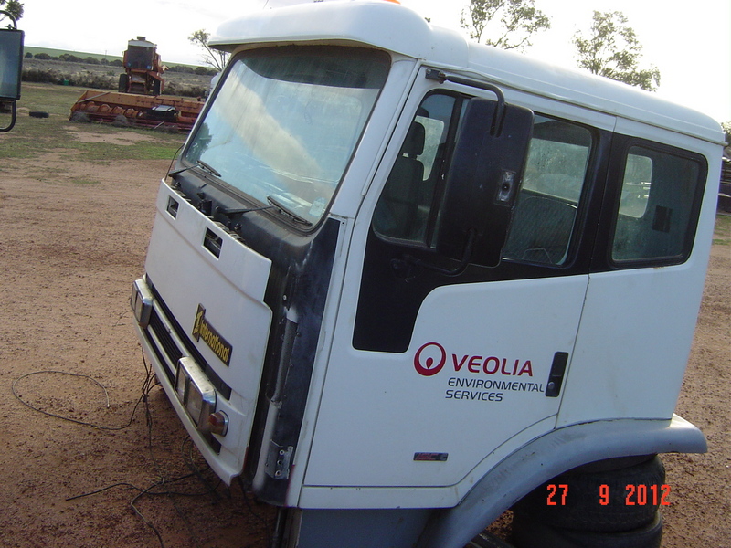 2000 INTERNATIONAL ACCO