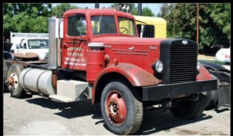 1951 MACK LTL
