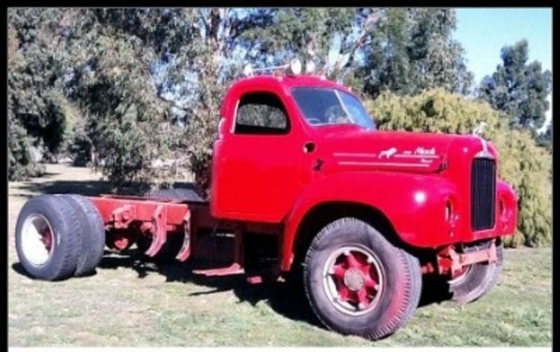 1955 MACK B61