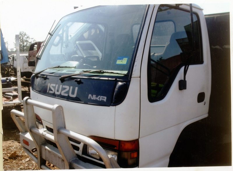 1997 ISUZU NKR 200 FLAT LOW