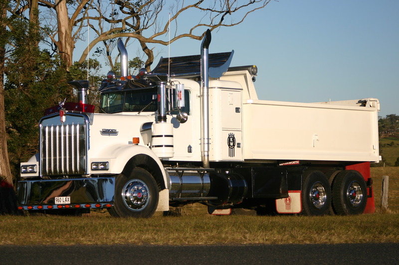 1975 KENWORTH W925