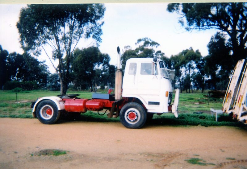 1984 ISUZU SINGLE AXEL