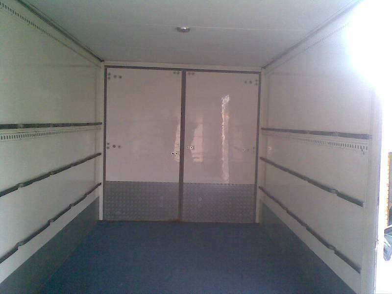 2005 HINO FD TRUCK