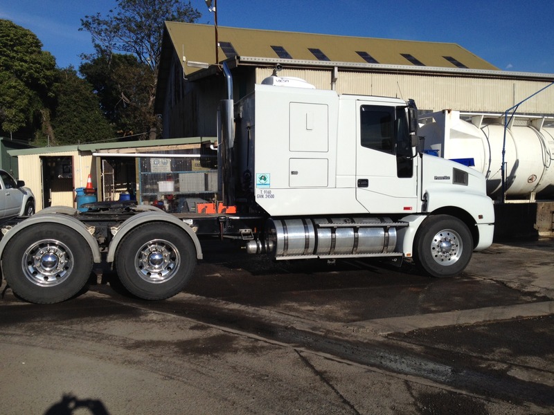 2002 IVECO POWER STAR 6700 PRIME MOVER