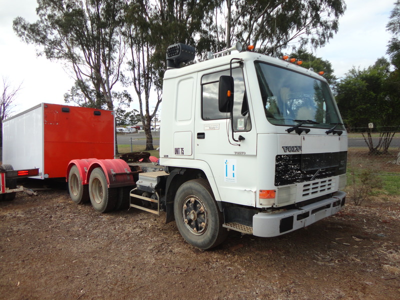 1990 VOLVO FL10