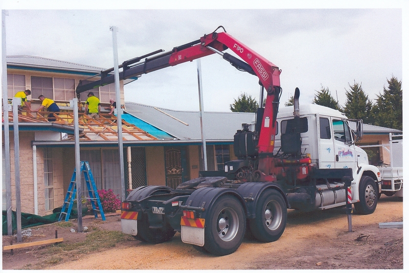 2000 FREIGHTLINER PRIME MOVER CRANE F112 TRUCK