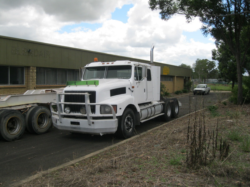 WRECKING: INTERNATIONAL S3600