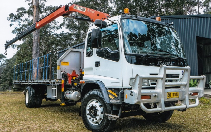 2000 ISUZU FVR 900 CRANE TRUCK