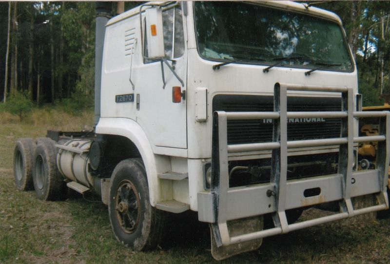 1988 INTERNATIONAL T LINE