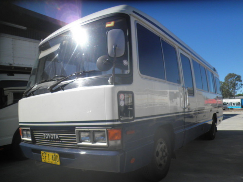 1992 TOYOTA COASTER DELUXE (LWB) #1197