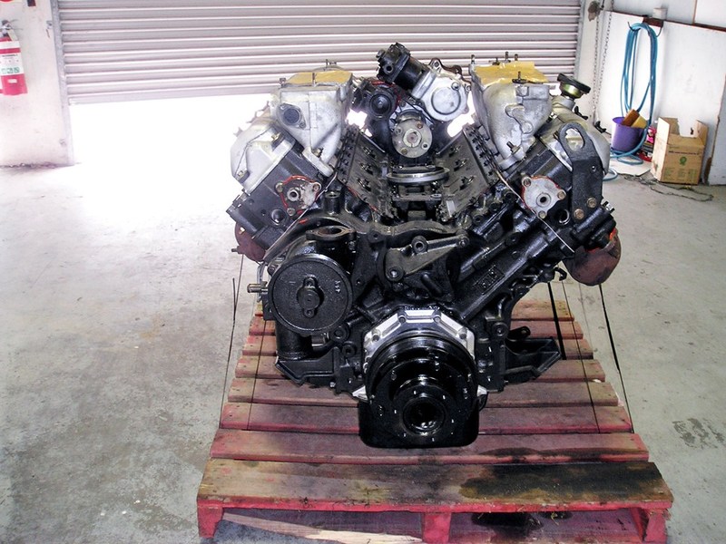 NISSAN UD RE8
