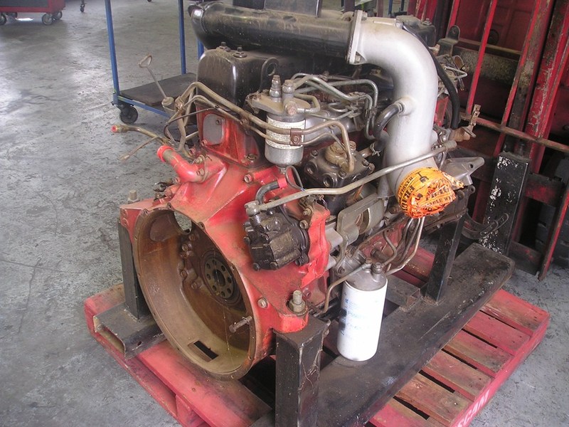 ISUZU 6SA1T