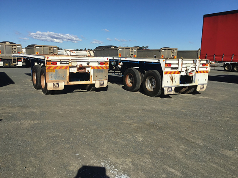 HEAVY DUTY LEAD TRAILERS 0131