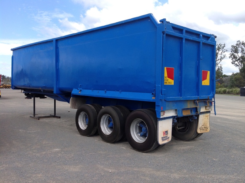 CUSTOM BUILT 9.7M TRI AXLE STEEL TIPPING TRAILER 2158