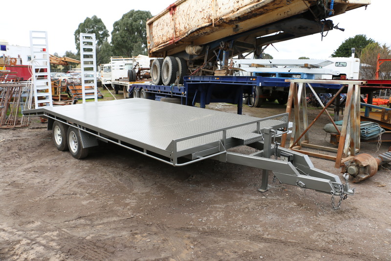 TANDEM CAR TRAILER 20' LONG 3876