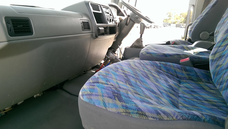 2005 MITSUBISHI FUSO FIGHTER FK617