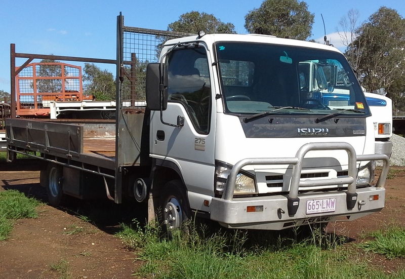 2006 ISUZU NPR275 08