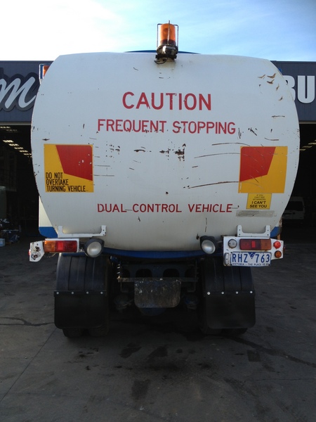 2001 HINO FM
