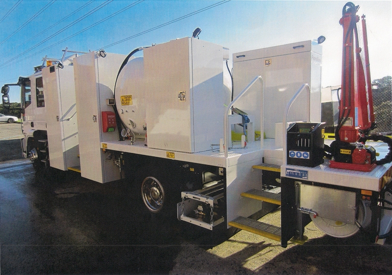 2012 ISUZU FRR 500 LONG FH MY11