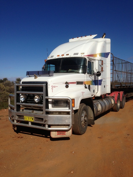 1995 MACK ELITE 400 HIGHWAY