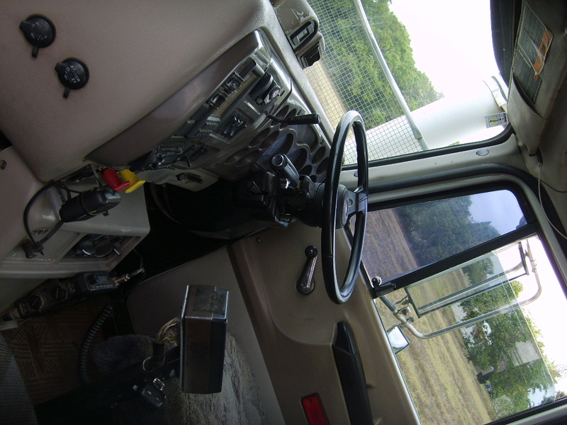 2003 MACK TRIDENT ELECTRIC SHIFT.