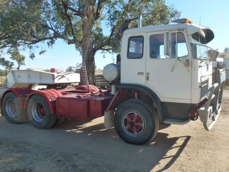 1979 INTERNATIONAL ACCO 3074