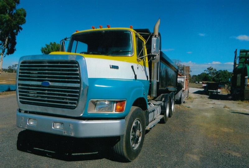 1995 FORD LTS9000 (6X4)