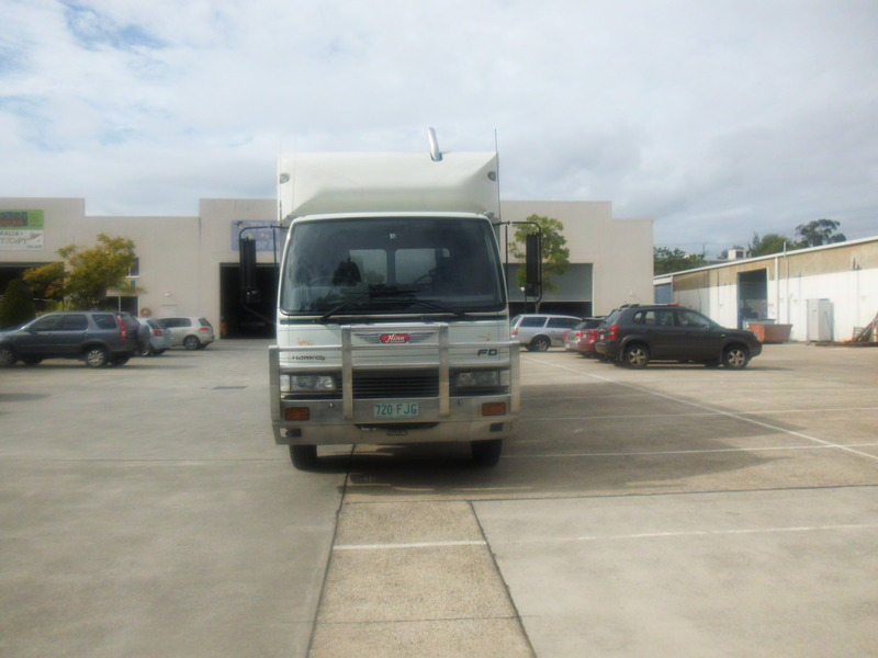 1996 HINO FD HAWK 550 186 (Long)