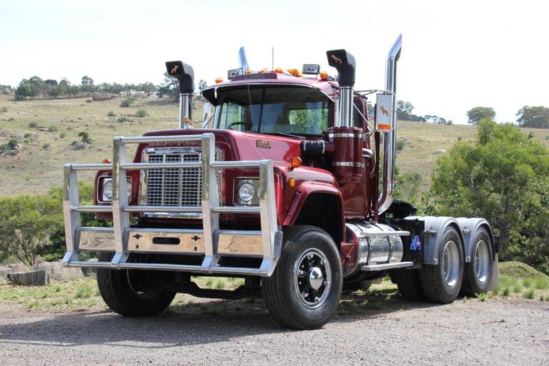 1978 MACK R MODEL